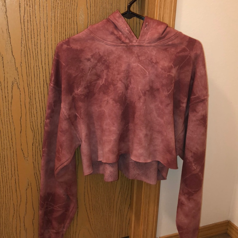 •crop top hoodie